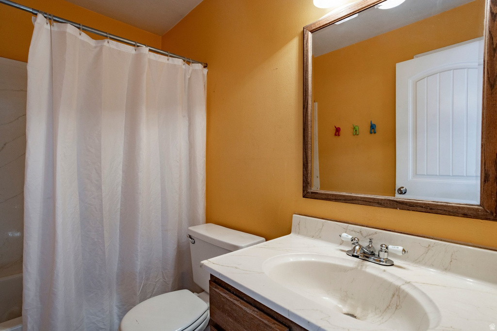 4986 S HENSLEY CIR Taylorsville, UT 84129