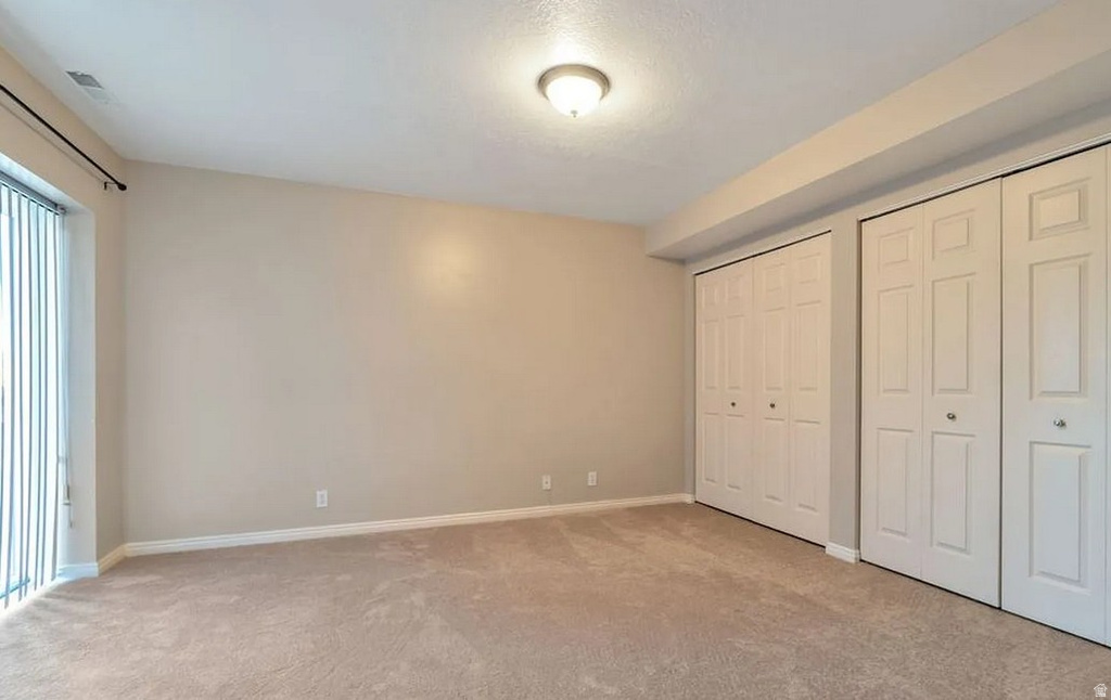 380 W 4900 S #11 Washington Terrace, UT 84405