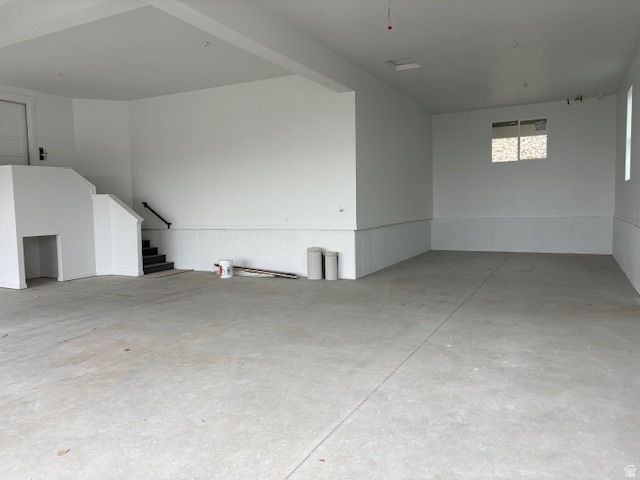 692 E MOUNTAIN RD. North Ogden, UT 84414