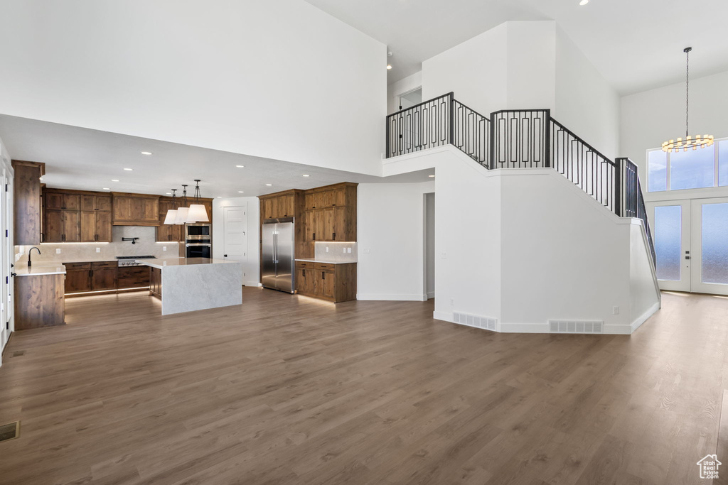 692 E MOUNTAIN RD. North Ogden, UT 84414