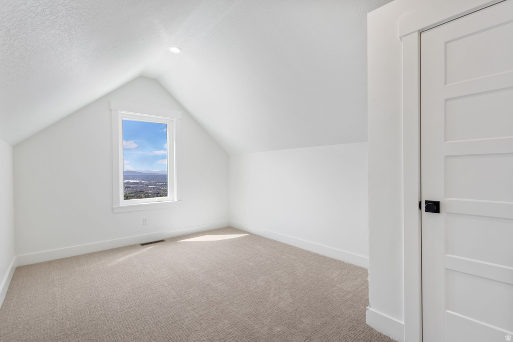 692 E MOUNTAIN RD. North Ogden, UT 84414