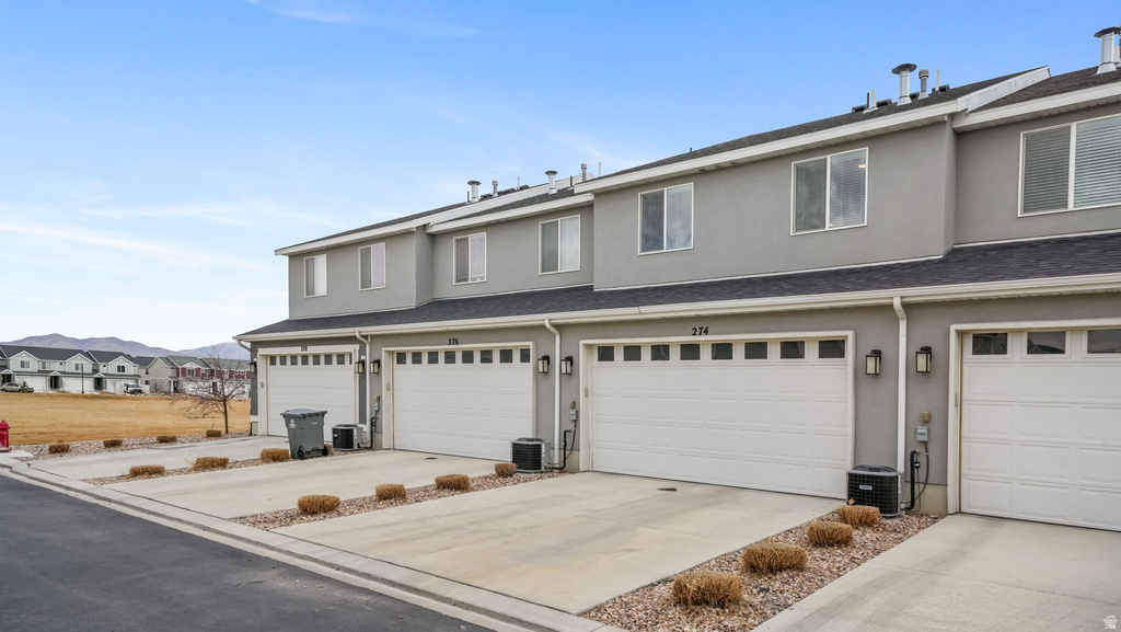 274 N PORTSIDE LN Saratoga Springs, UT 84045
