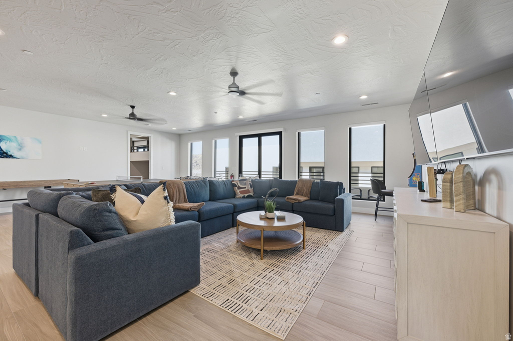 5267 W 2440 S Hurricane, UT 84737