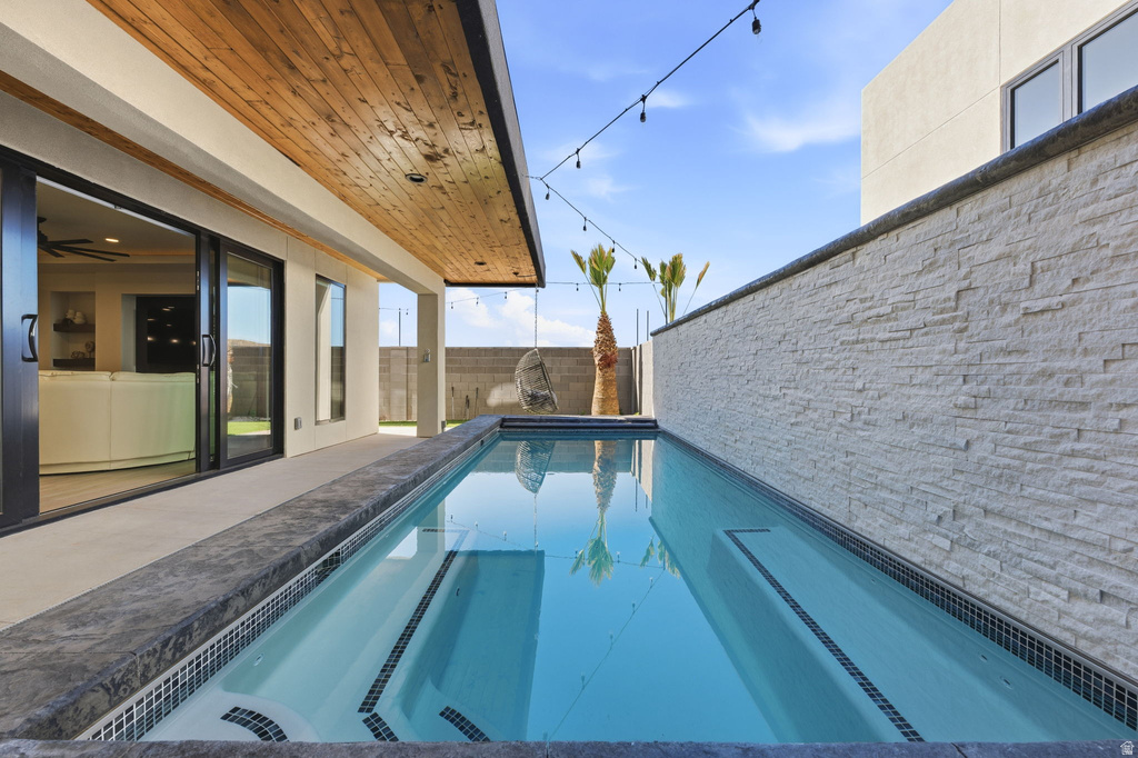 5267 W 2440 S Hurricane, UT 84737