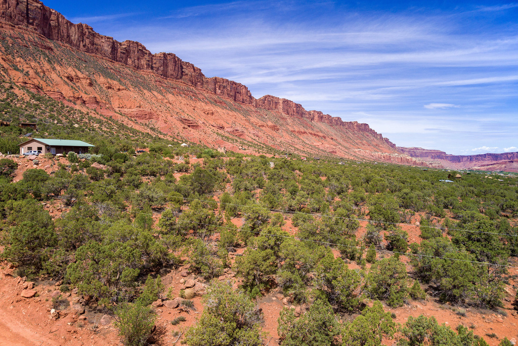 262  POPE LN Castle Valley, UT 84532