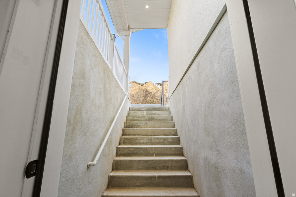 206 W 300 S Willard, UT 84340