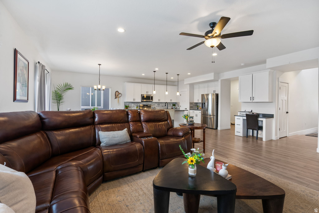 4206 E BONNE VISTA DR Eagle Mountain, UT 84005