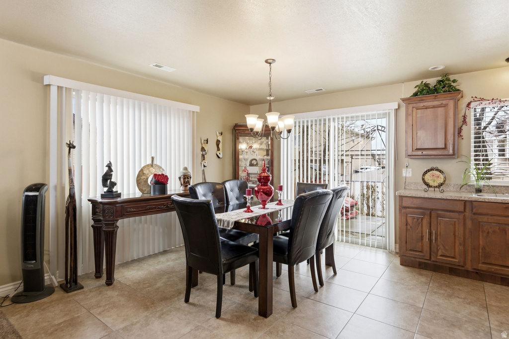 602 RIDGE PLACE DR Ogden, UT 84404