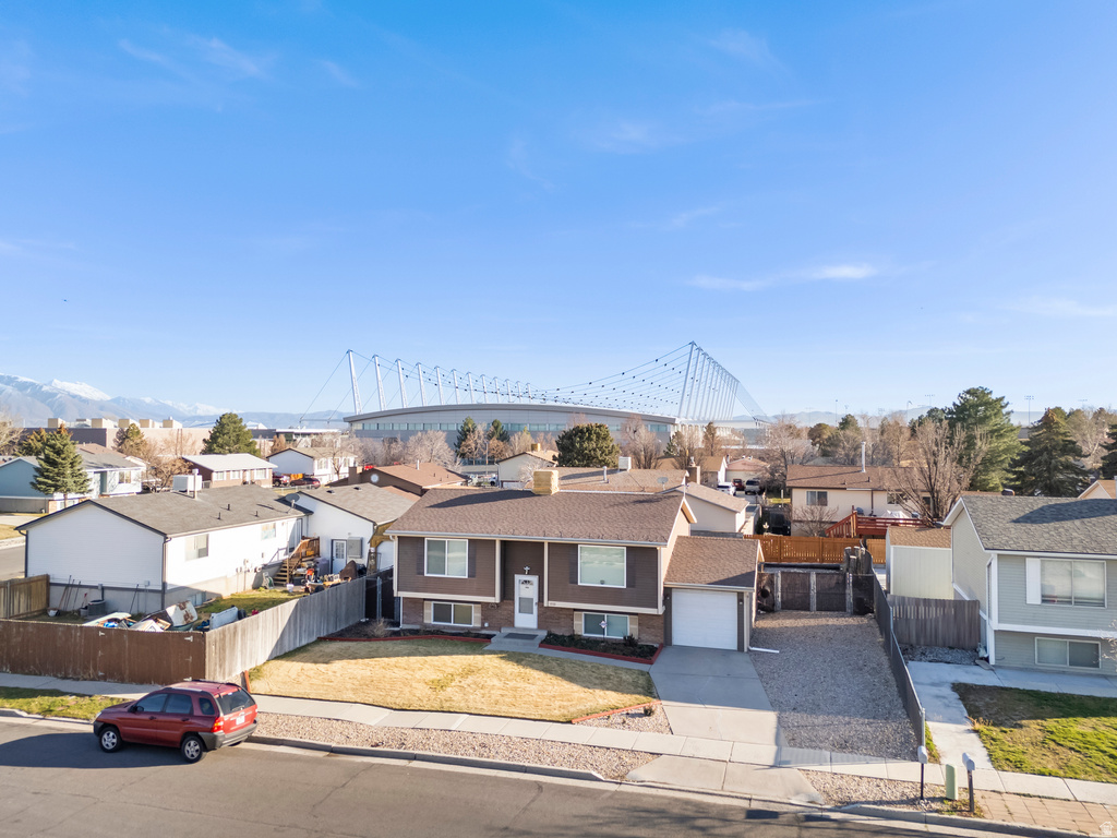 4969 S SUNDROP CIR Kearns, UT 84118