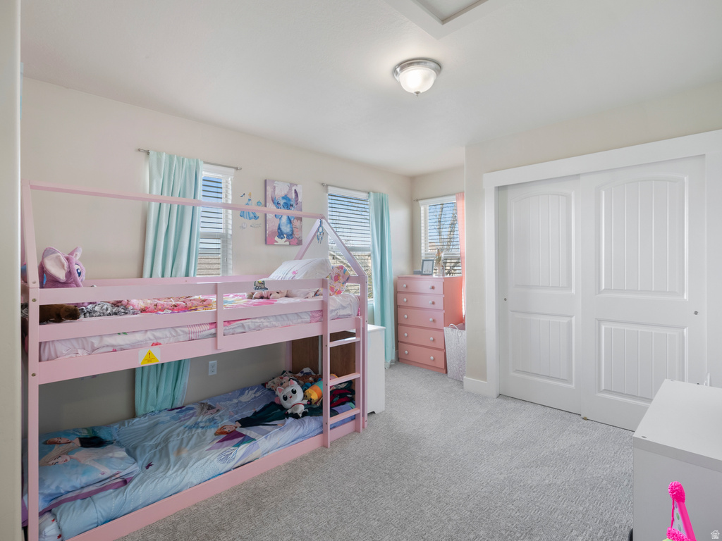 870 W STEEPLE CHASE DR Kaysville, UT 84037