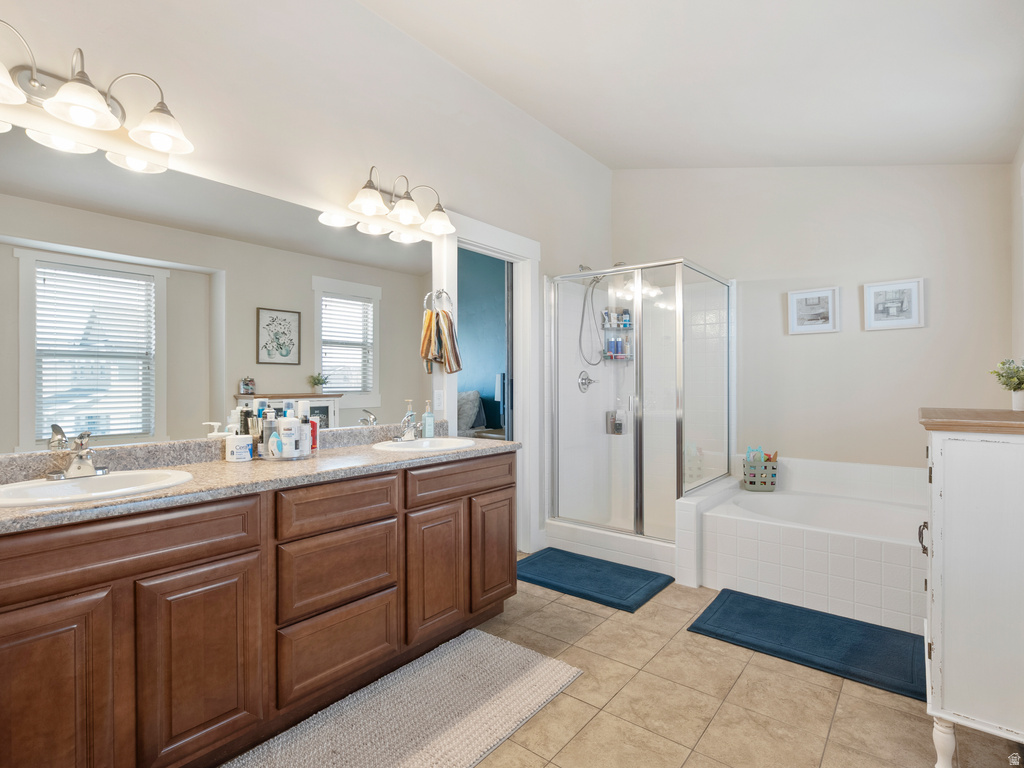 870 W STEEPLE CHASE DR Kaysville, UT 84037