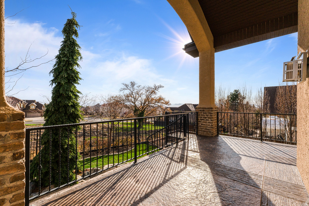 1582 HIDDEN SPRINGS PKWY Fruit Heights, UT 84037