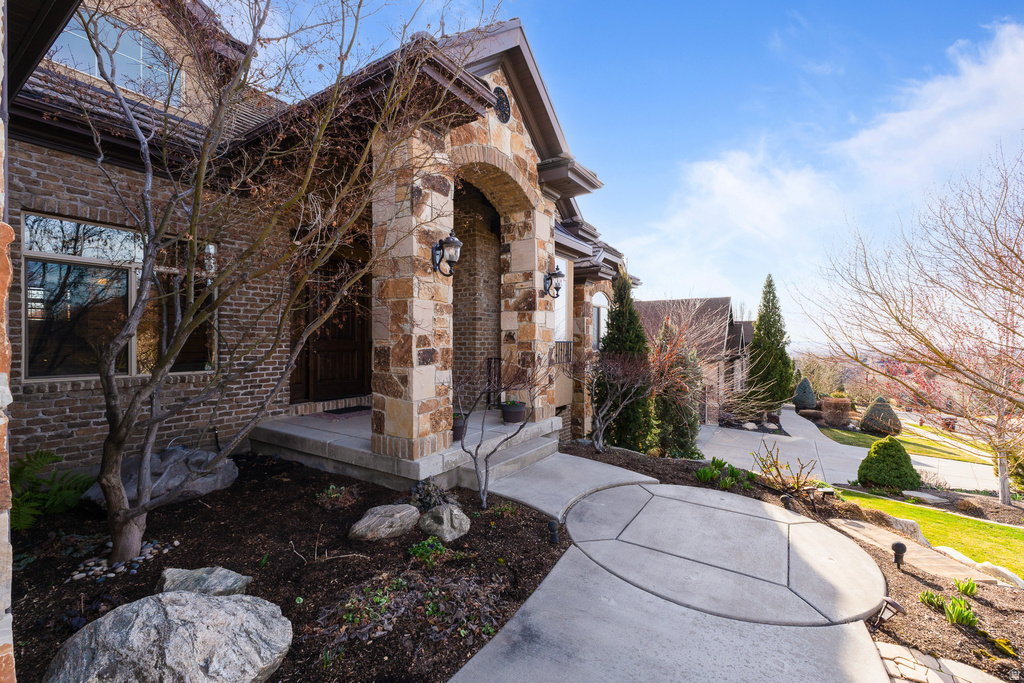 1582 HIDDEN SPRINGS PKWY Fruit Heights, UT 84037