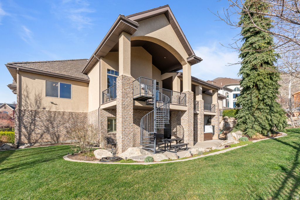 1582 HIDDEN SPRINGS PKWY Fruit Heights, UT 84037