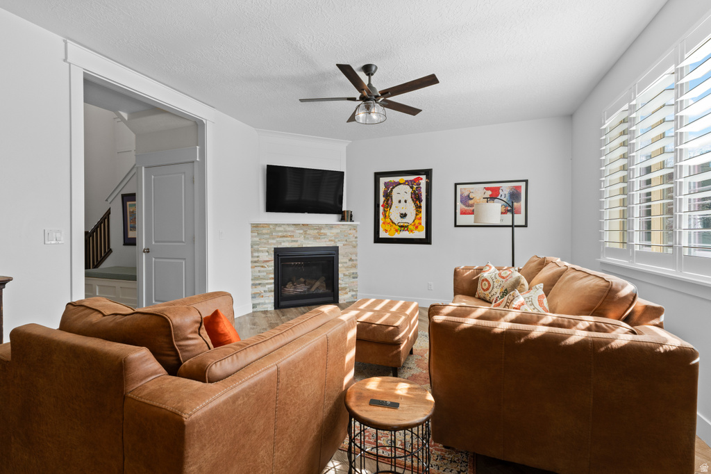 1368 E 275 S Layton, UT 84040