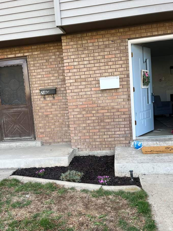 216 S 400 W Orem, UT 84058