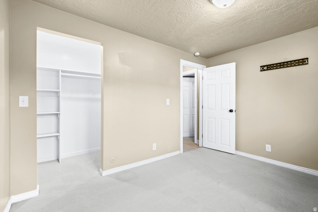 9472 S TRAMWAY DR Sandy, UT 84092