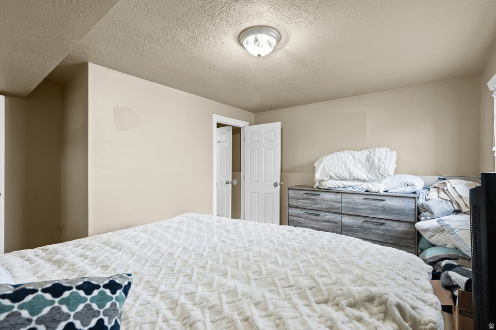 9472 S TRAMWAY DR Sandy, UT 84092