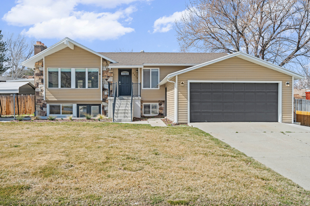 9472 S TRAMWAY DR Sandy, UT 84092