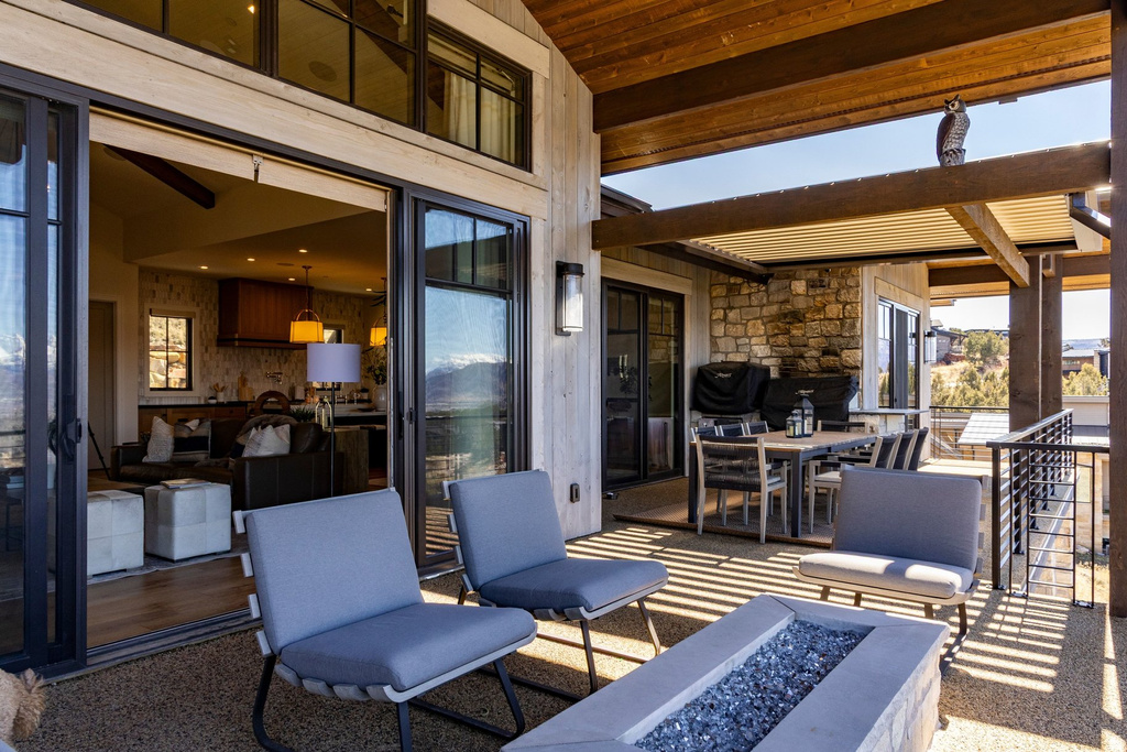 2414 E FLAT TOP MOUNTAIN DR Heber City, UT 84032