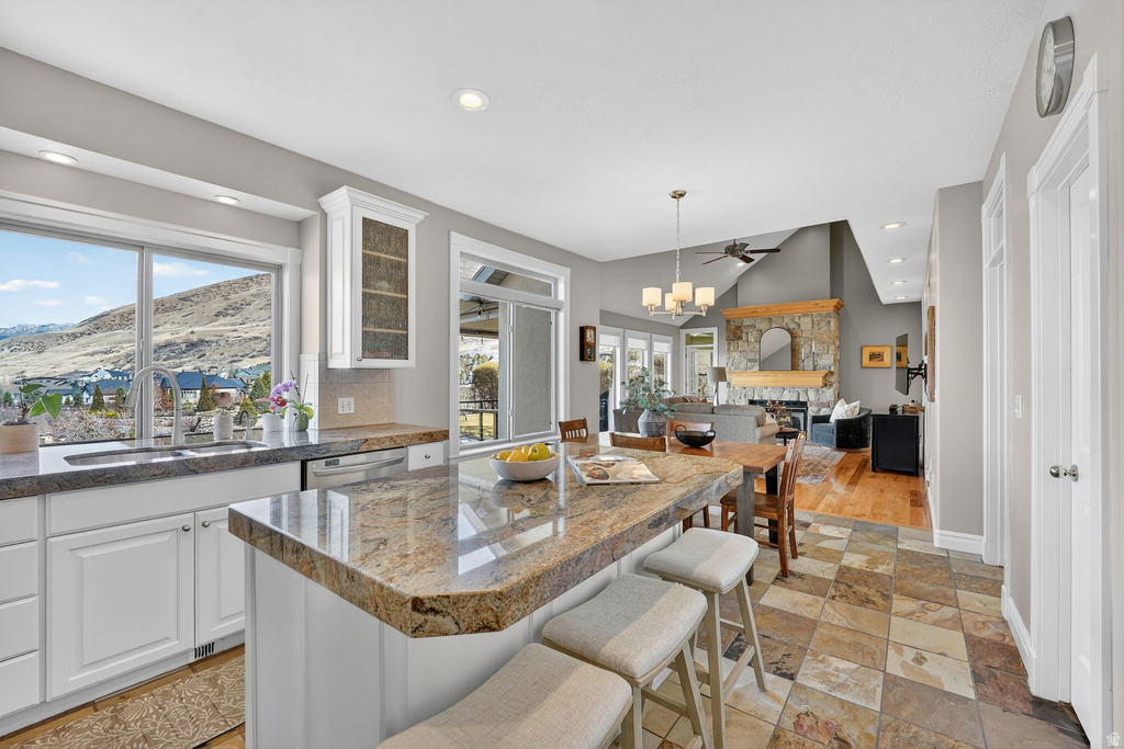 1709 E RICHEY Draper, UT 84020