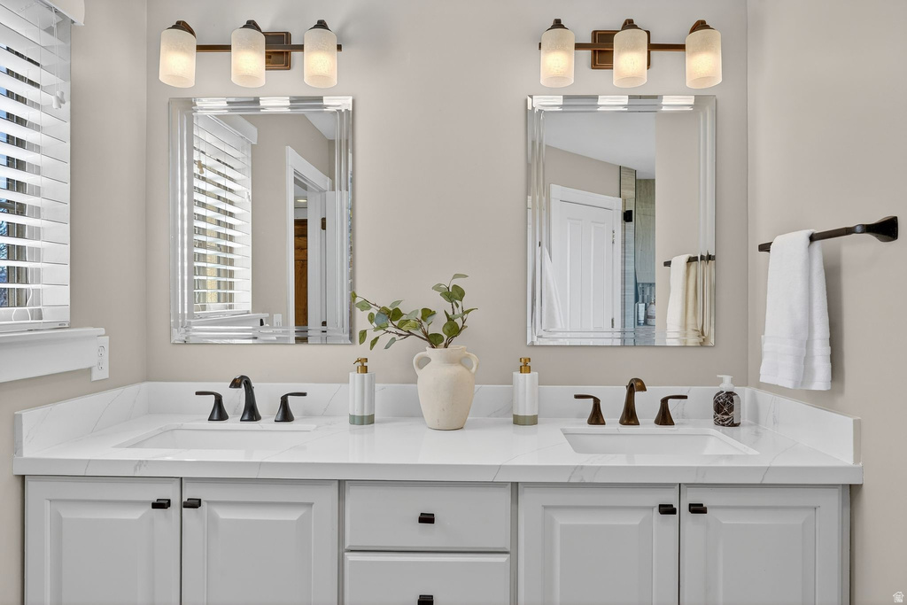 1709 E RICHEY Draper, UT 84020