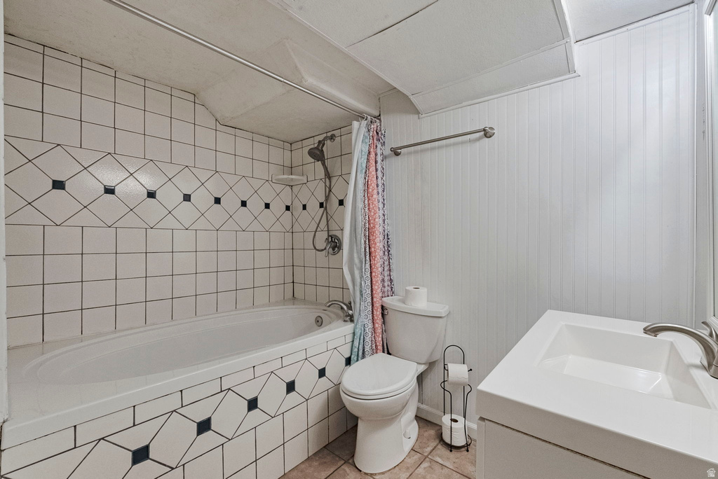 3246 W ROYALWOOD DR Taylorsville, UT 84129