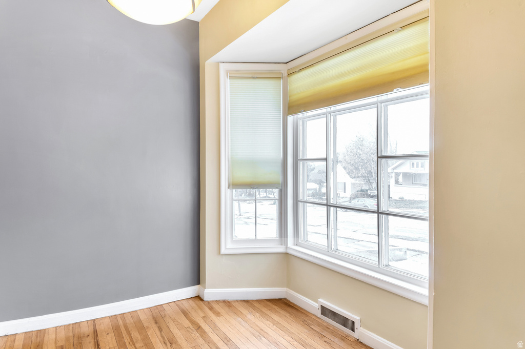 1061 E DOXEY ST Ogden, UT 84403