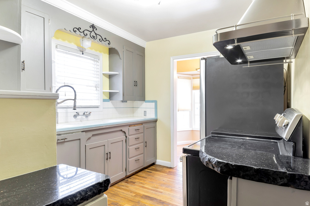 1061 E DOXEY ST Ogden, UT 84403