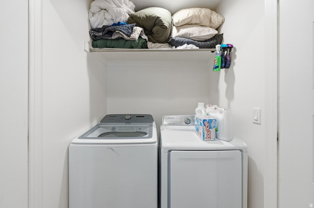 449 N BEAUMONT CT Salt Lake City, UT 84116