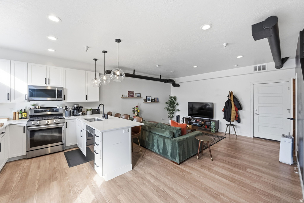 449 N BEAUMONT CT Salt Lake City, UT 84116