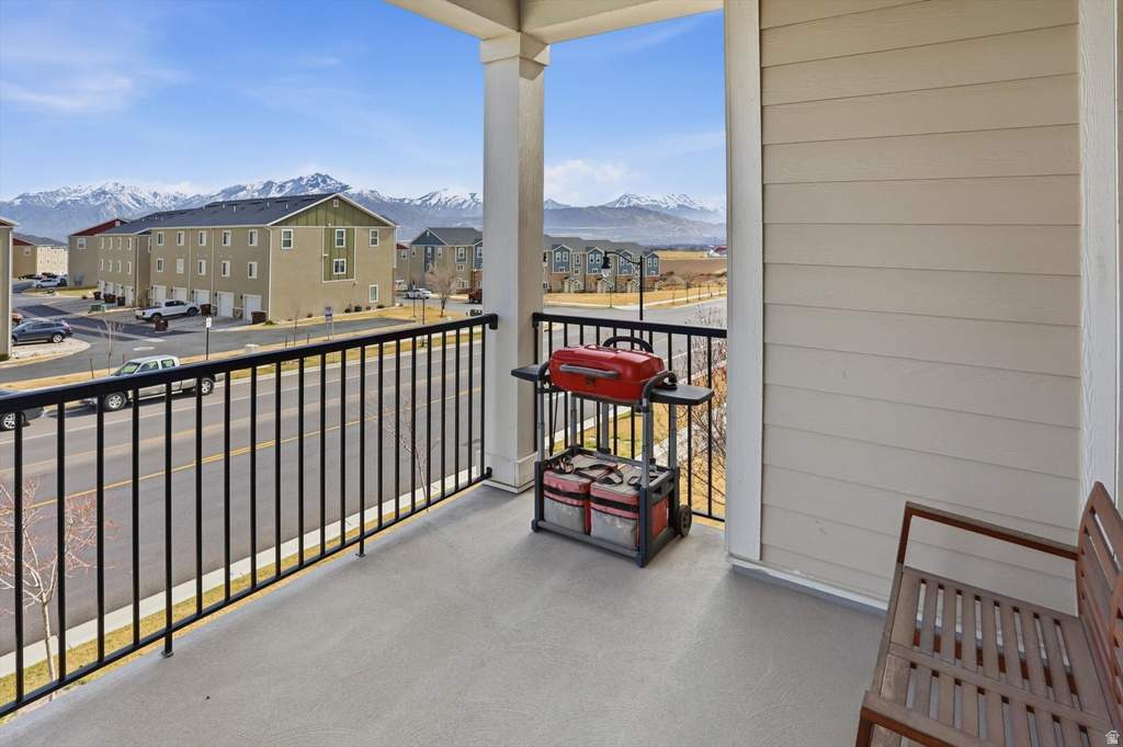 14483 S SELVIG WAY #201 Herriman, UT 84096