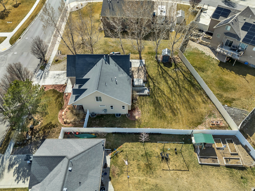 332 W HILLSIDE DR Saratoga Springs, UT 84045