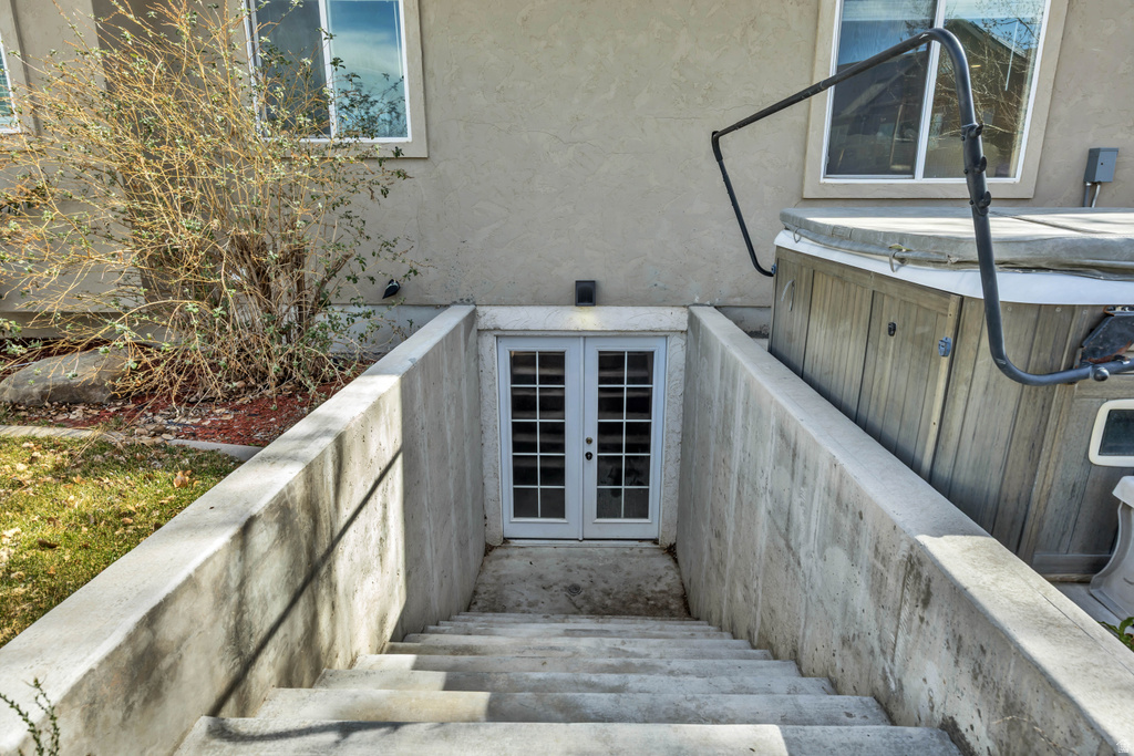 332 W HILLSIDE DR Saratoga Springs, UT 84045