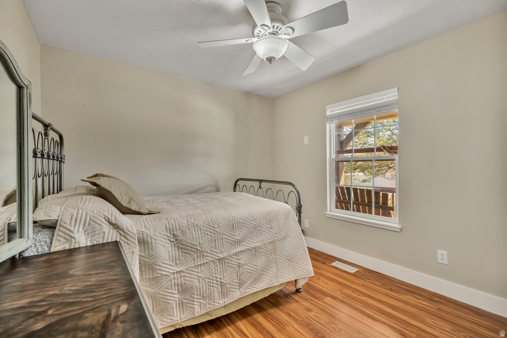 332 W HILLSIDE DR Saratoga Springs, UT 84045