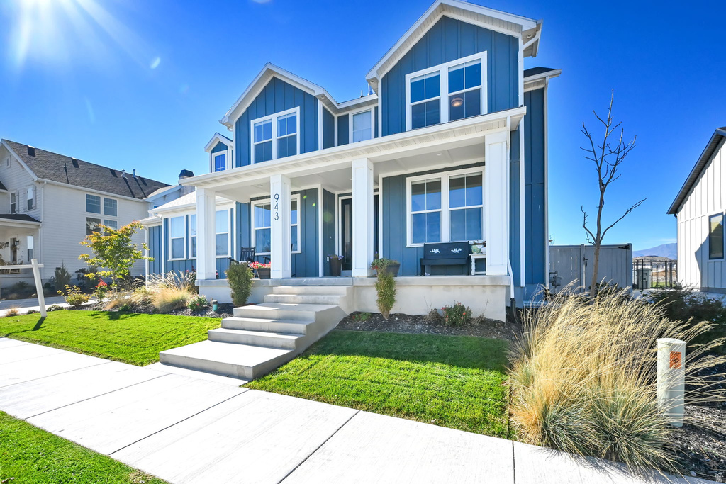 943 S CANDLELIGHT DR Saratoga Springs, UT 84045