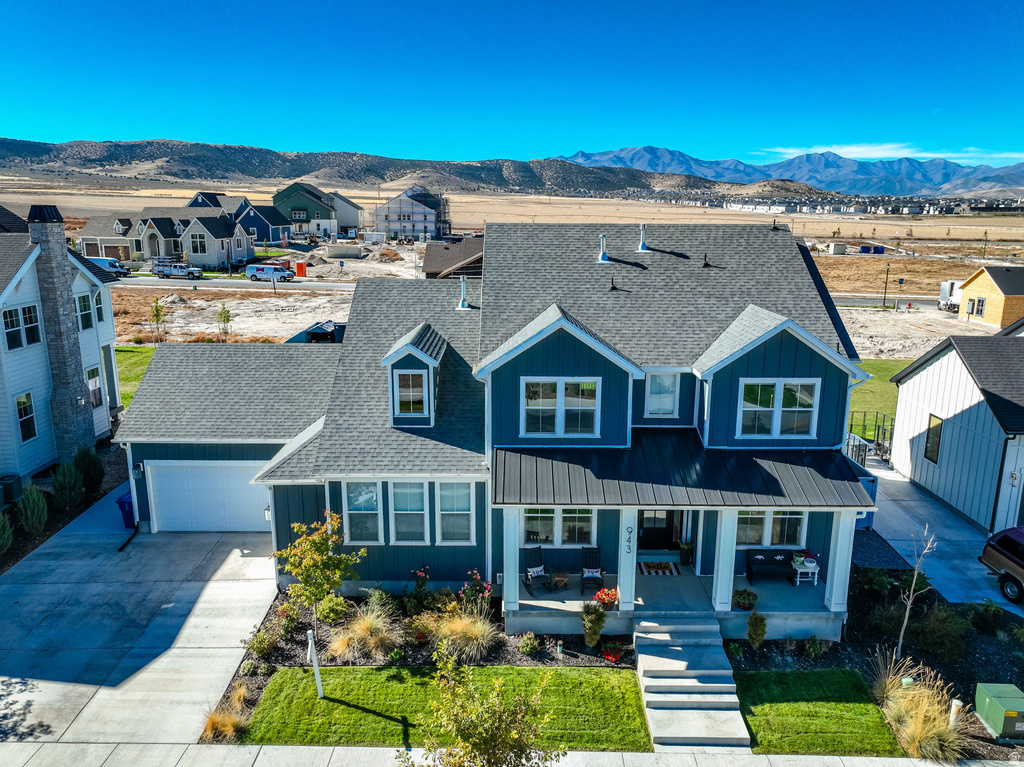 943 S CANDLELIGHT DR Saratoga Springs, UT 84045