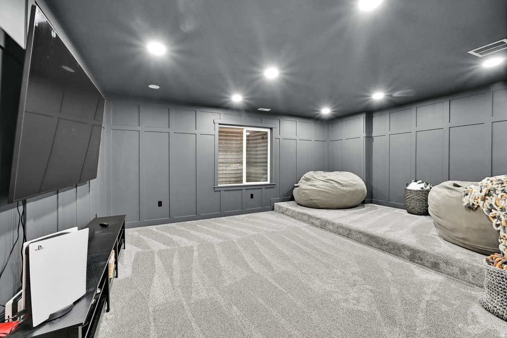 943 S CANDLELIGHT DR Saratoga Springs, UT 84045