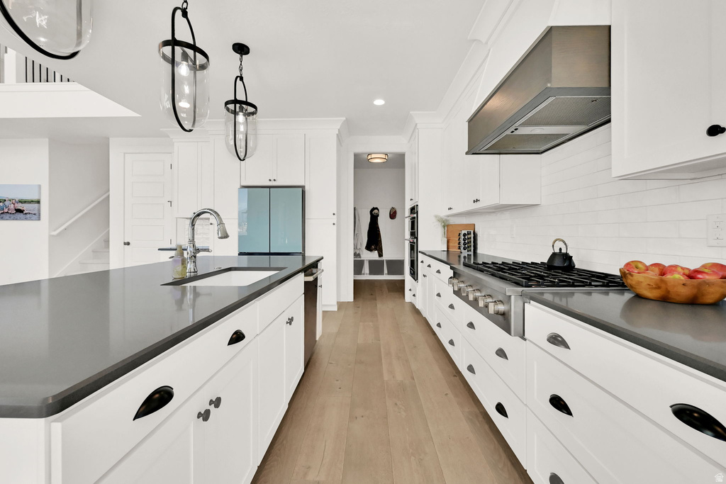 943 S CANDLELIGHT DR Saratoga Springs, UT 84045