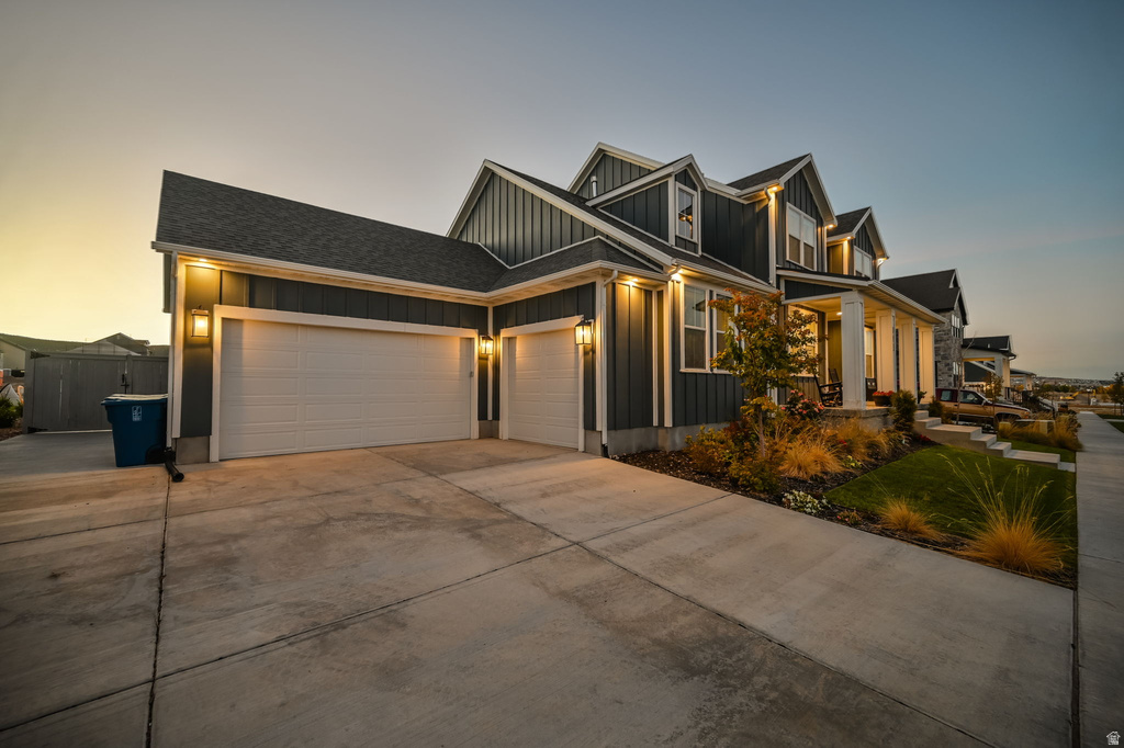 943 S CANDLELIGHT DR Saratoga Springs, UT 84045