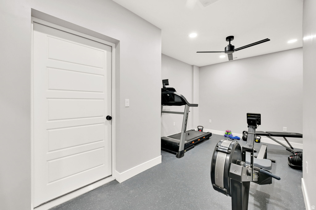 943 S CANDLELIGHT DR Saratoga Springs, UT 84045