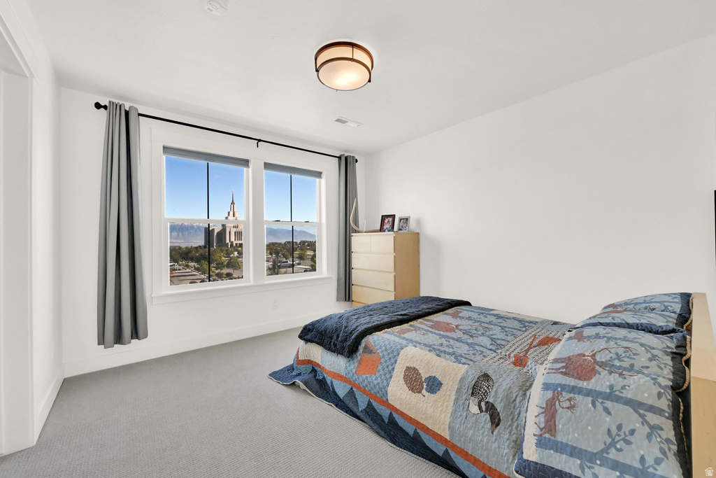 943 S CANDLELIGHT DR Saratoga Springs, UT 84045