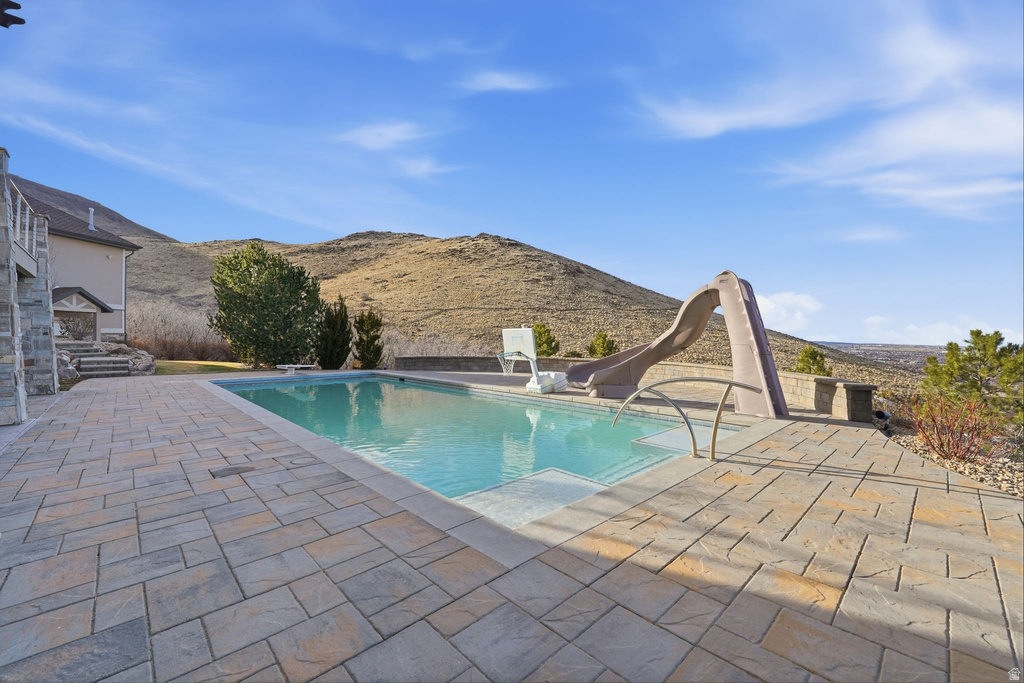 14878 S LAKE RIDGE CIR Herriman, UT 84096