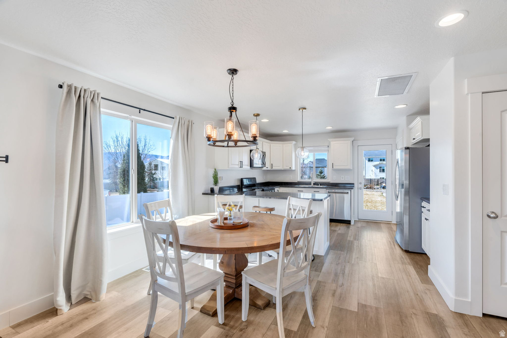 1364 S 500 W Lehi, UT 84043