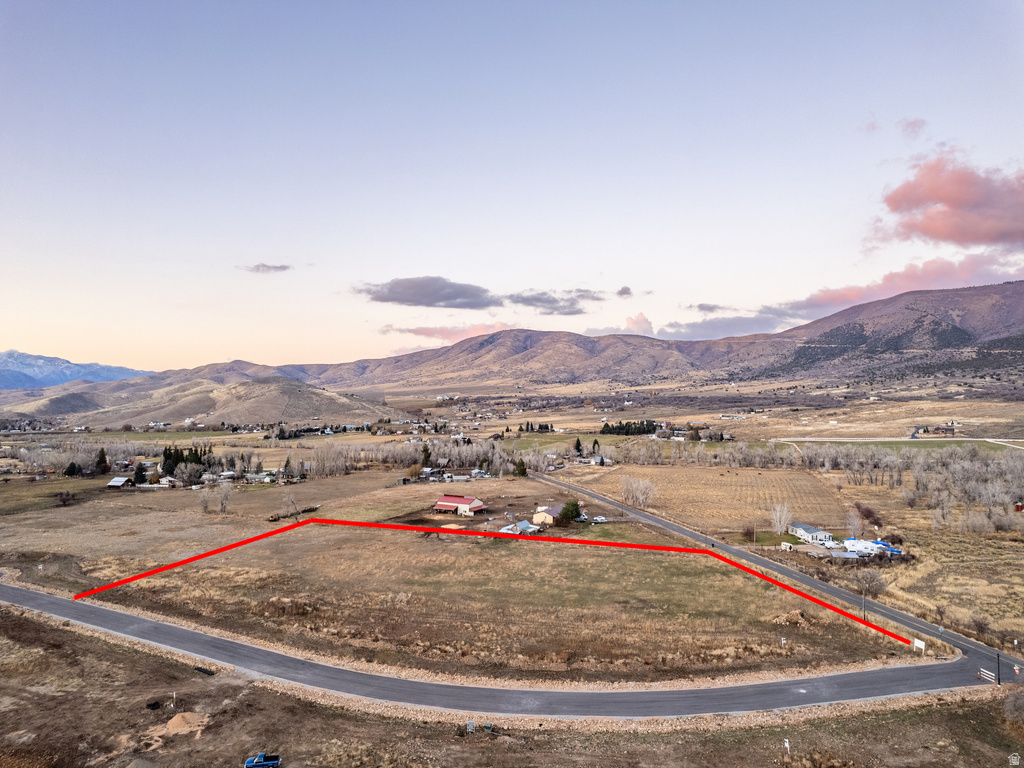 933 E HIGH MEADOW CIRCLE CIR Wallsburg, UT 84082