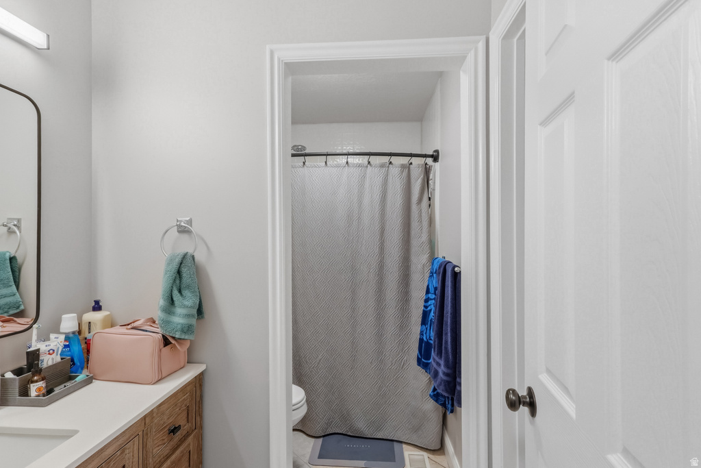 5890 W SWANBRIDGE DR Kearns, UT 84118