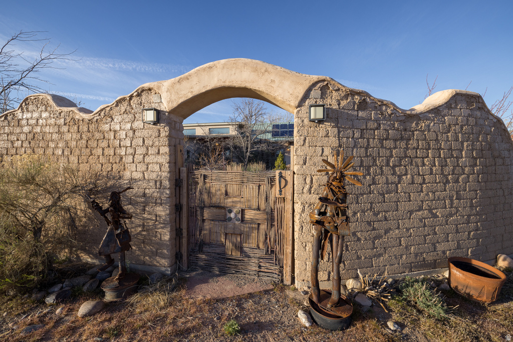 111 W ABBY RD Bluff, UT 84512