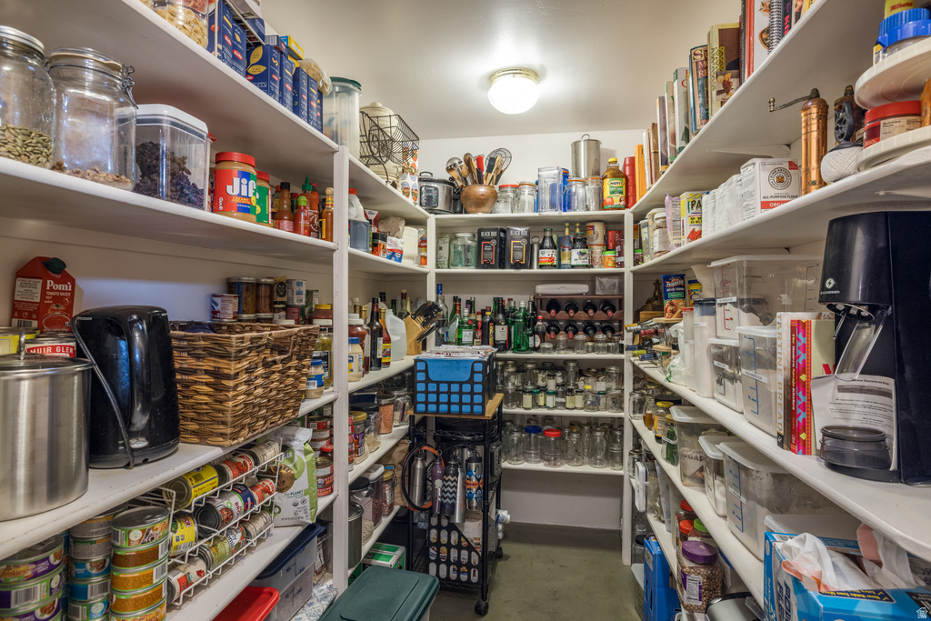 111 W ABBY RD Bluff, UT 84512