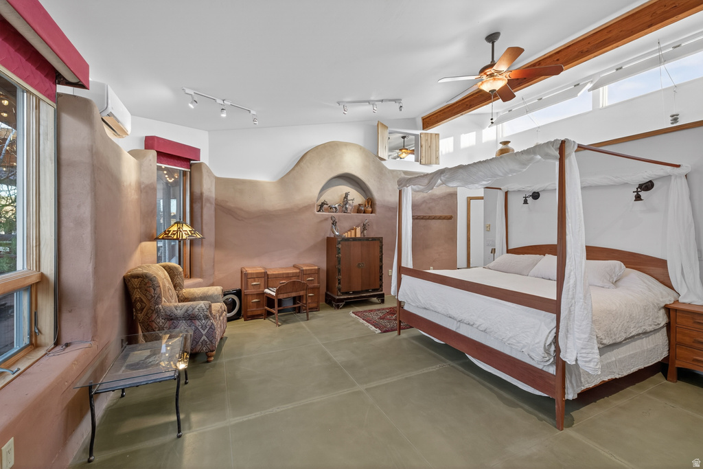 111 W ABBY RD Bluff, UT 84512