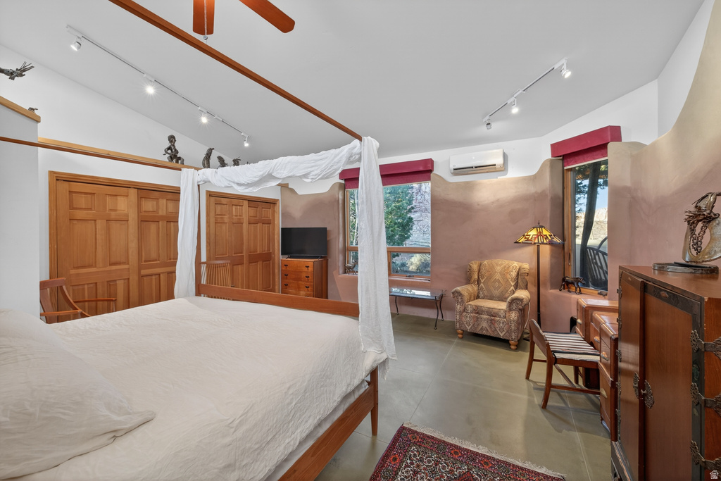 111 W ABBY RD Bluff, UT 84512